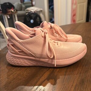 Kizik pink slip on sneakers. Womens size 7.5